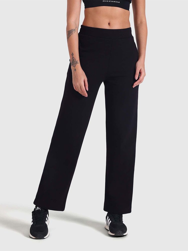 Musclemind Black Solid Regular Fit Trackpant-picture-25