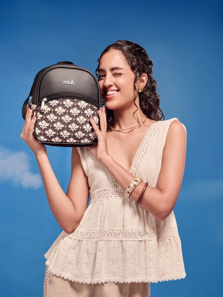 Zouk Women Black Bidri Kaiser Dalila Mini Backpack-image-21