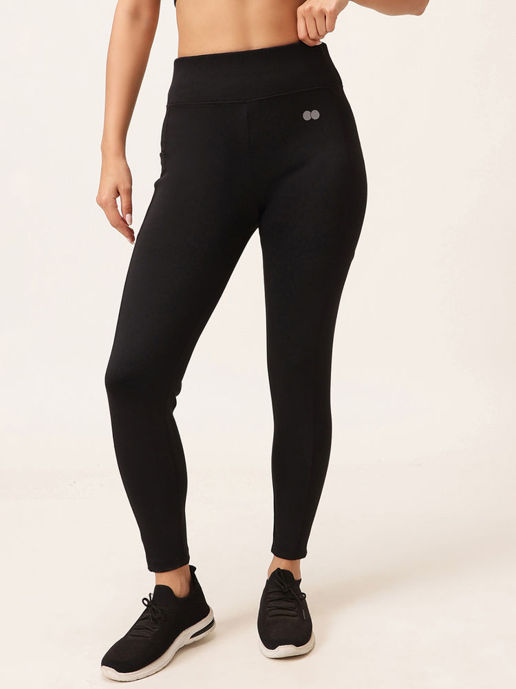 Clovia Black High Waist Body Scuplting Tights With Pockets and Loops-picture-22