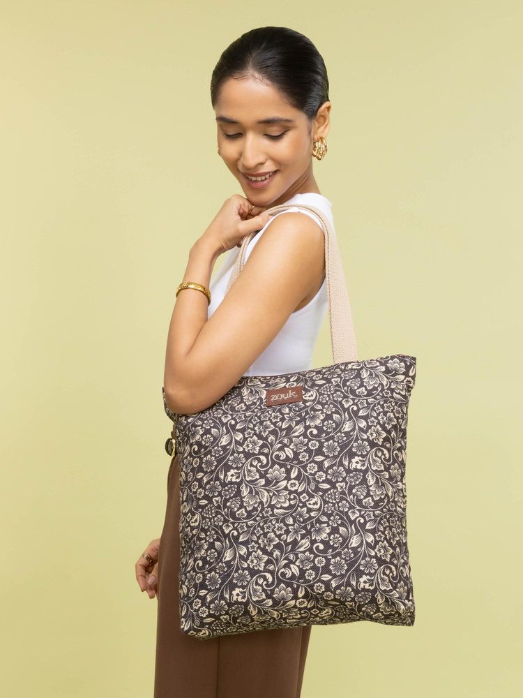 Zouk Black Flo Motif Ivy Tote Bag-picture-10