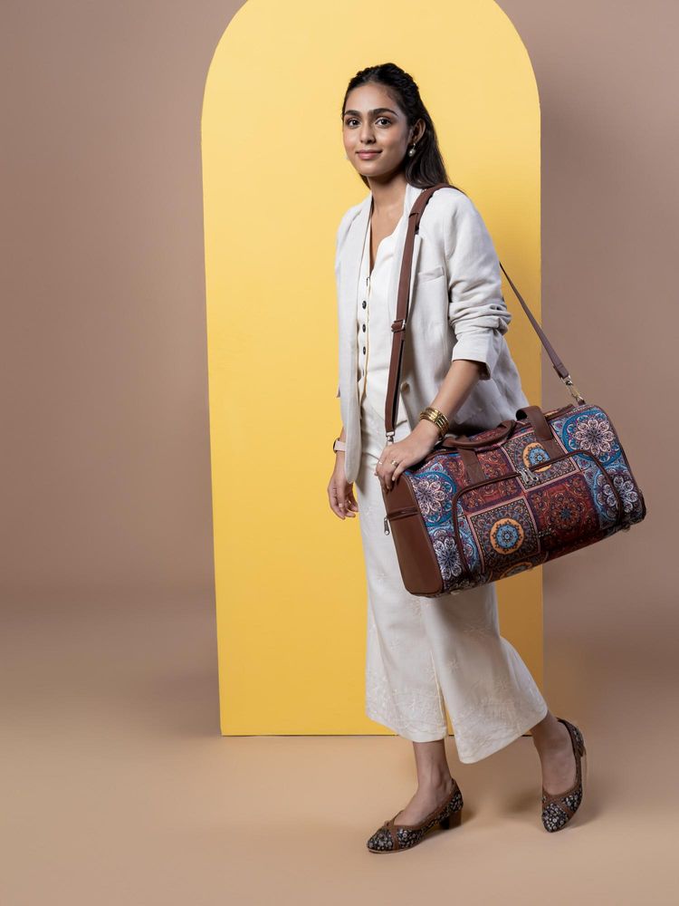 Zouk Multi-Color Mandala Print Weekender Duffel Bag (M)-picture-18