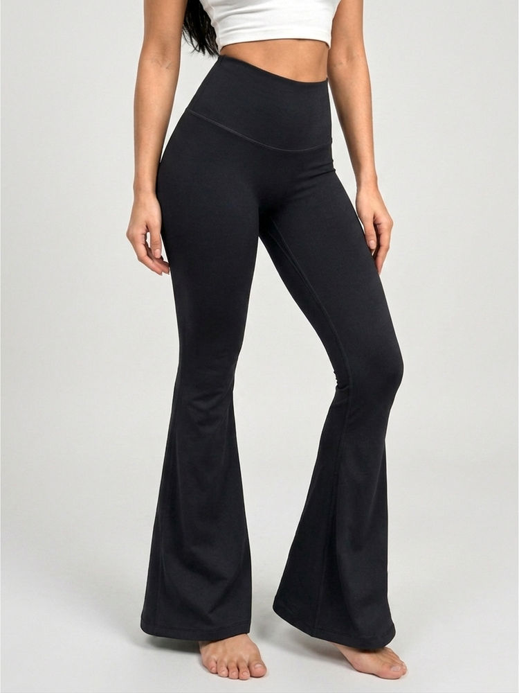 Chelvet Black Highwaisted Flared Tights-picture-10