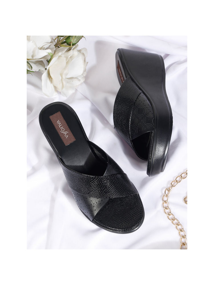 VALIOSAA Black Round Toe Wedges Heels-picture-30