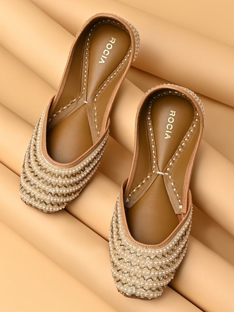 ROCIA By Regal Ivory Women Embroidered Juttis-picture-15