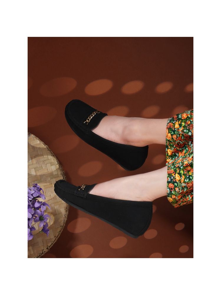 Carlton London Black Solid Slip-On Women Loafers-image-4