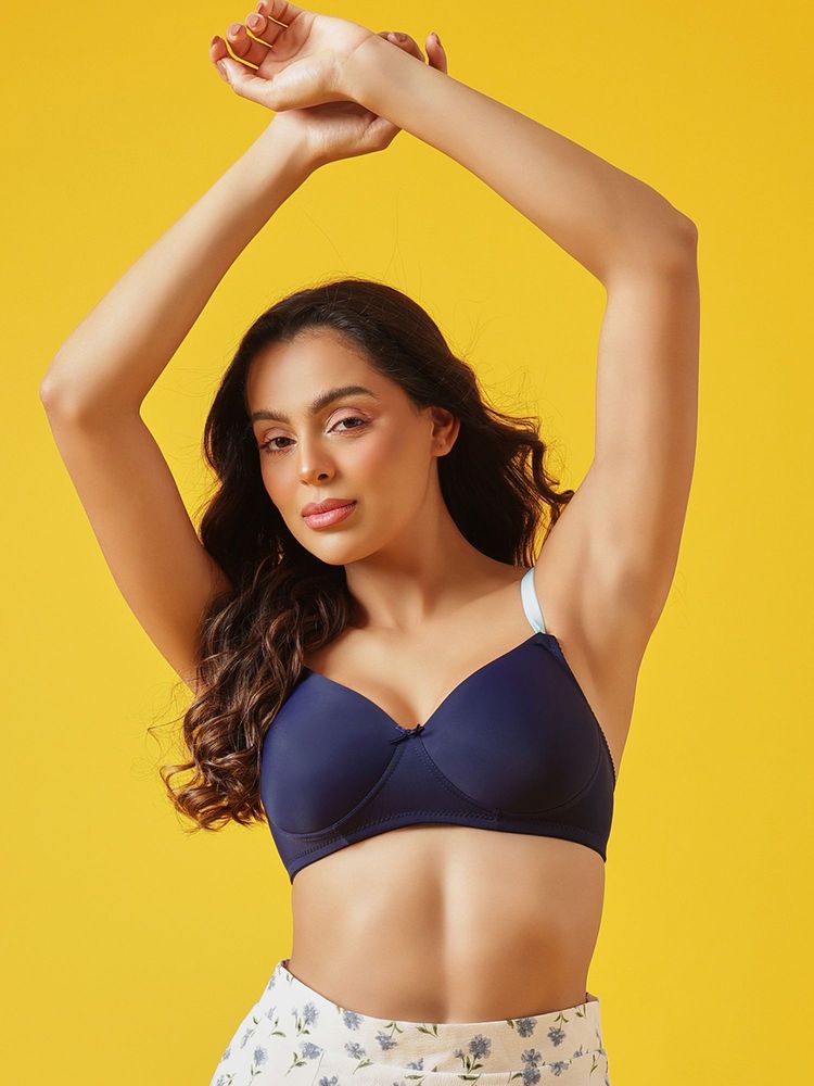 Clovia Padded Non-Wire Full Coverage Multiway T-Shirt Bra-image-42