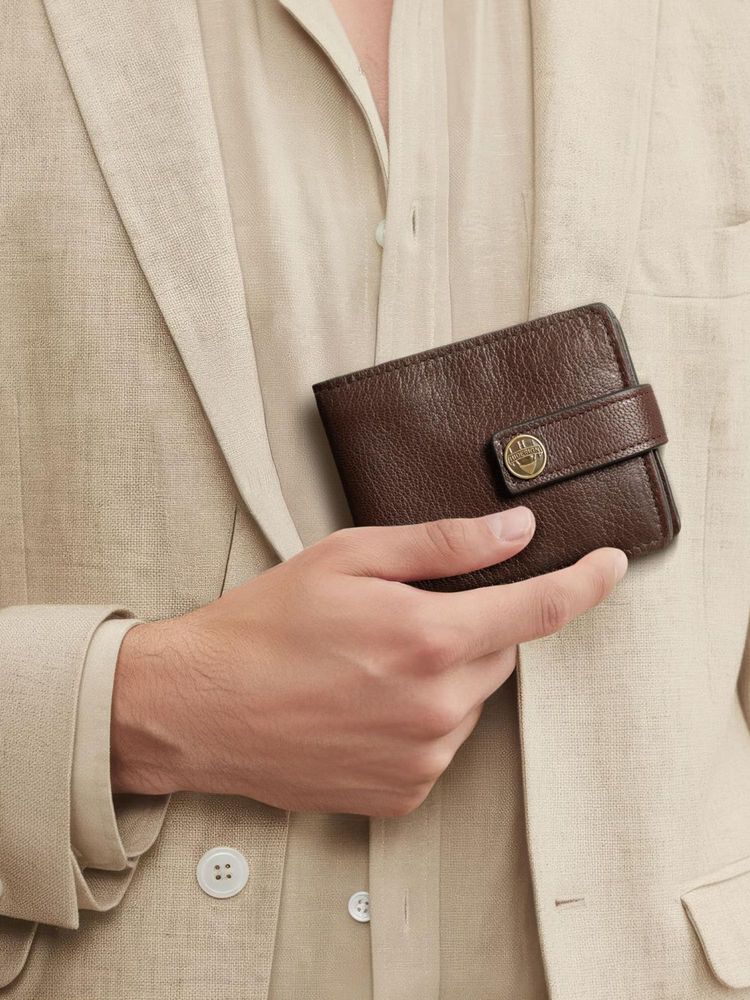 Hidesign OKAVANGO W2 Genuine Leather Men Brown Bi-Fold Wallet (S)-picture-22
