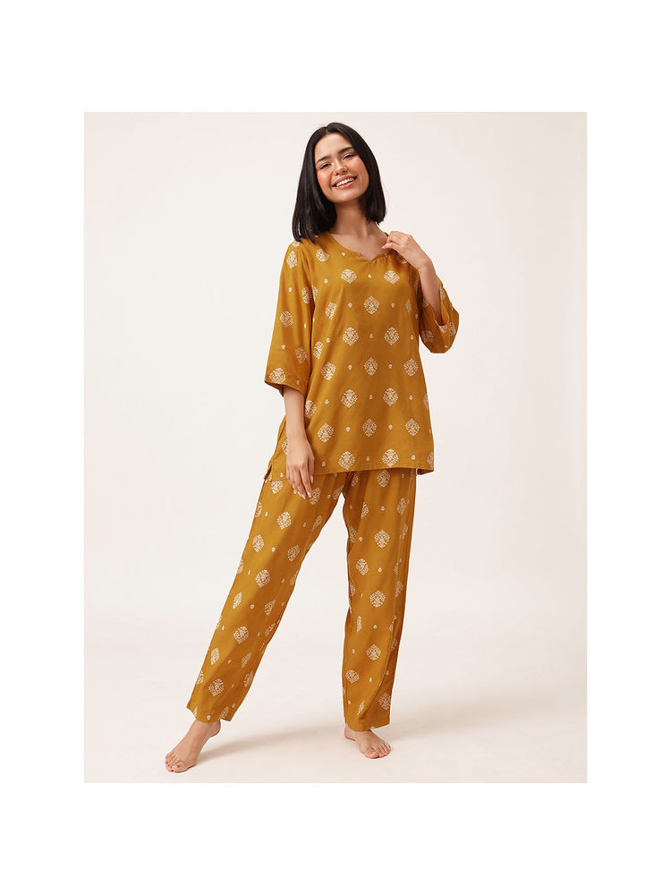 Clovia Rayon Printed Top and Pyjama Yellow (Set of 2)-image-28