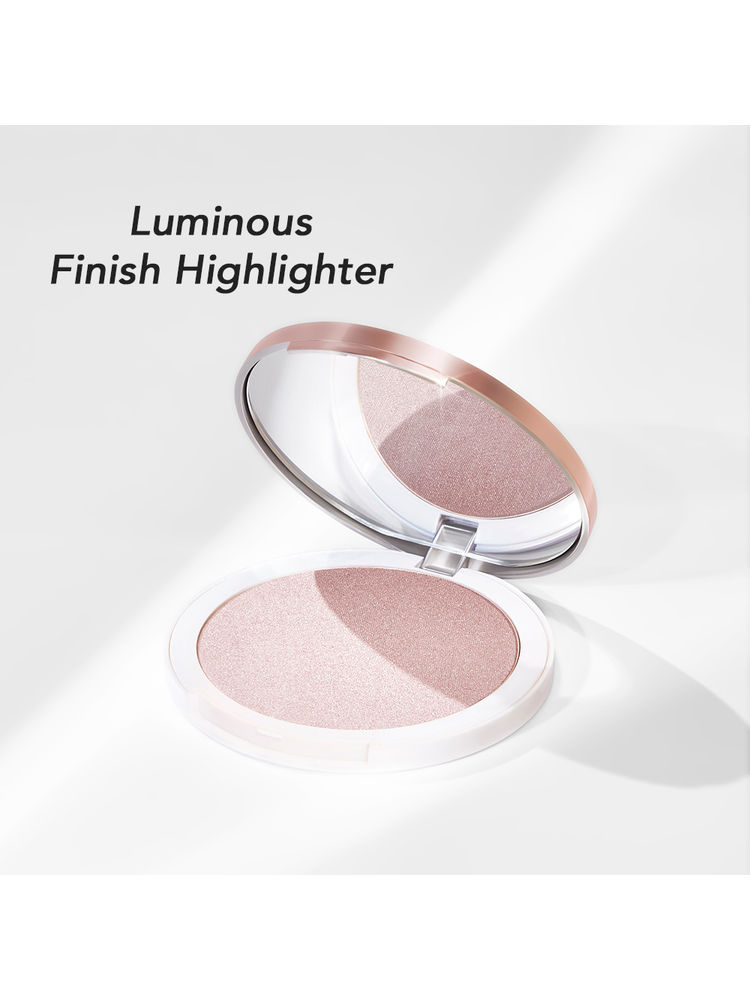 Kay Beauty Illuminating Highlighter