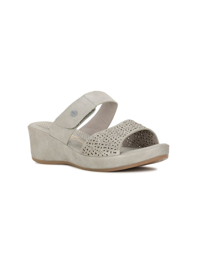 Bata Comfit Women Slip-On Wedges Grey-picture-38