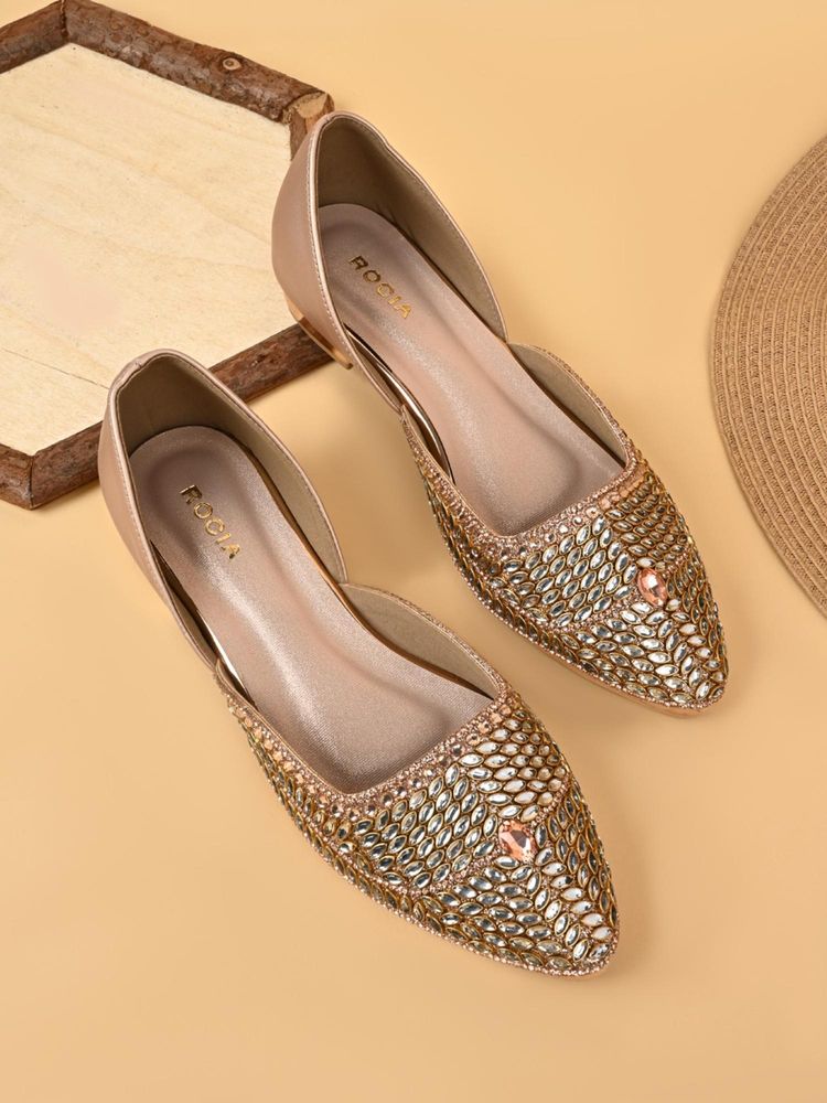 ROCIA Rose Gold Women Juttis