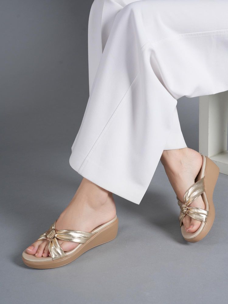 Drop Bold Women Gold Wedges Heels-picture-40