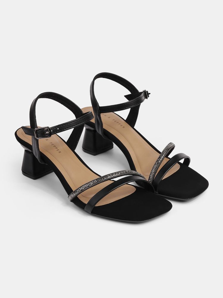 Lemon & Pepper Women Black Block Heels-image-48