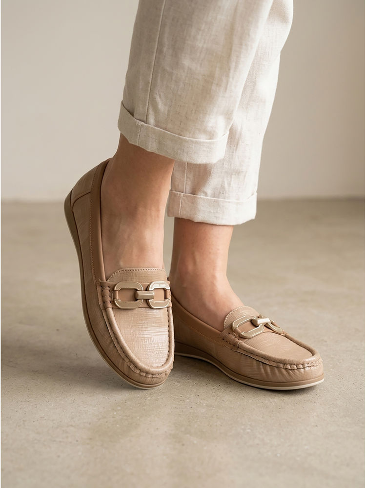Carlton London Textured Slip-On Loafers With Metallic Chain Link-picture-20