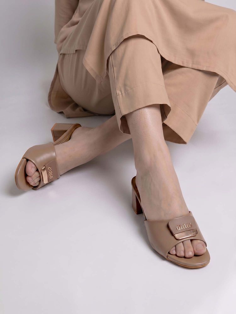Dollphin Women Beige Block Heels-image-14