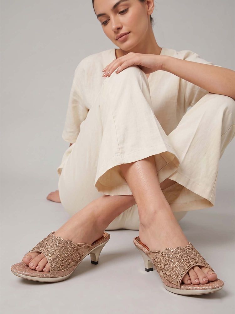 Dollphin Women Beige Kitten Heels-image-43