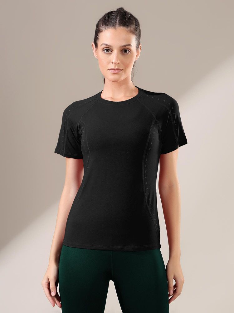 Fitkin Women Black Laser-Cut Motion T-Shirt-picture-24