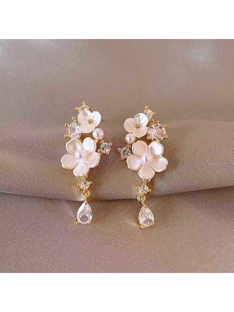 ESTAILO FASHION White Blossom Grace Dangle Earrings-image-25