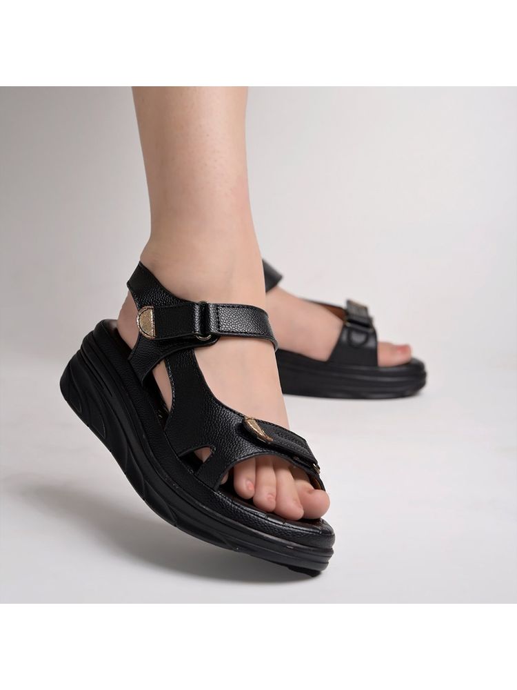 Shoetopia Women Comfortable Black Doctor Sole Sandals-image-21
