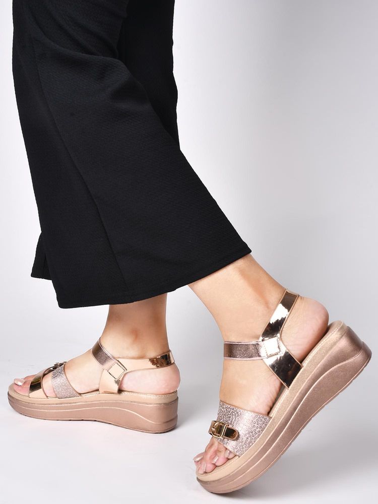 SHUZ TOUCH Women Pink Wedges Heels-image-10