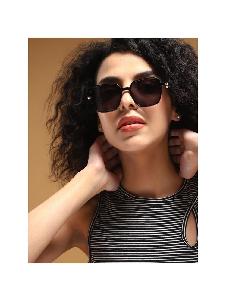 Voyage Black Square Sunglasses for Women - G15020MG4231