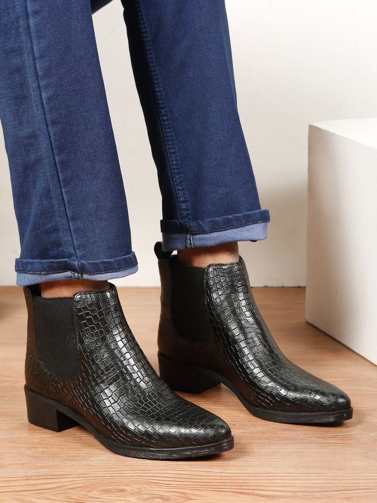 Teakwood Women Black Ankle Length Chelsea Boots-picture-24