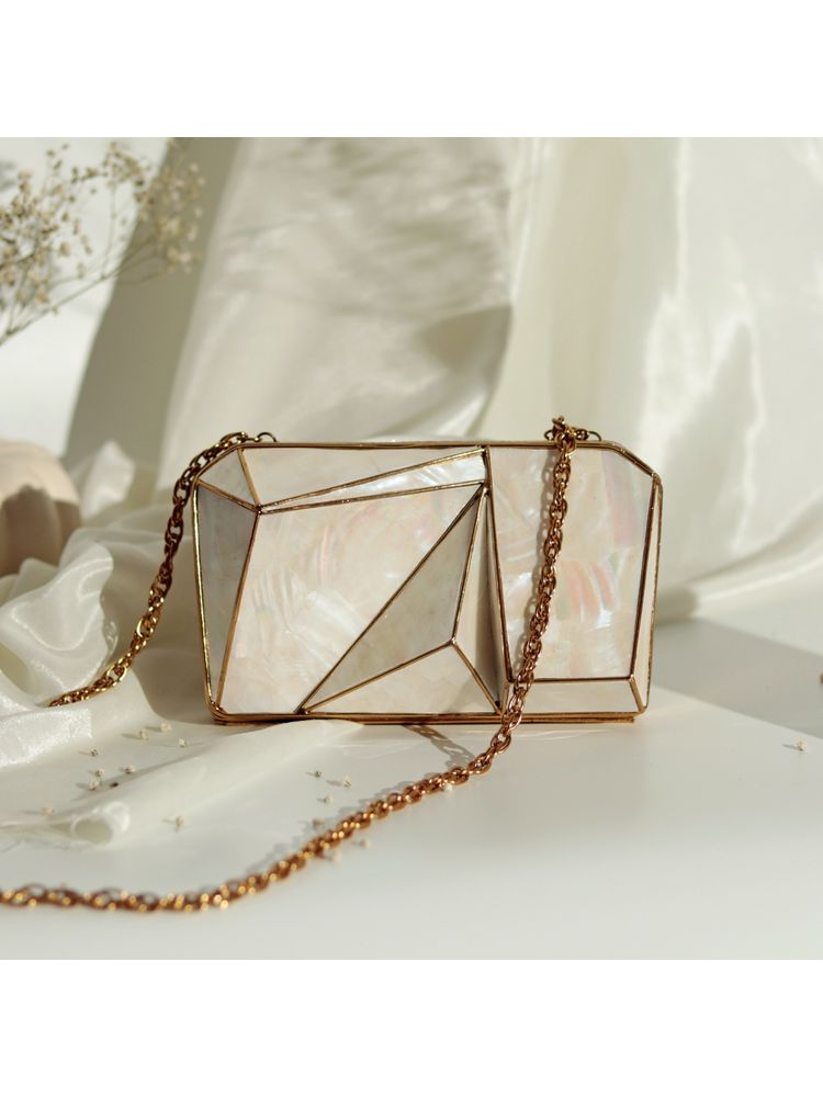 THE TAN CLAN Bushra 3D Mother of Pearl Clutch-picture-28