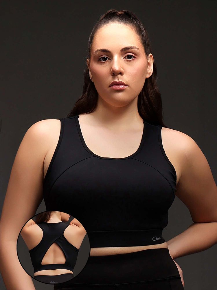 Clovia Medium Impact Padded Racerback Sports Bra In Black-picture-14