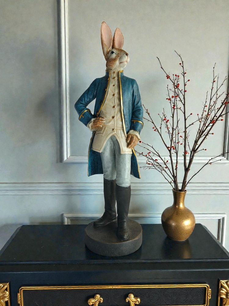Sun Mun Decors Royal Bunny Figurine-picture-16