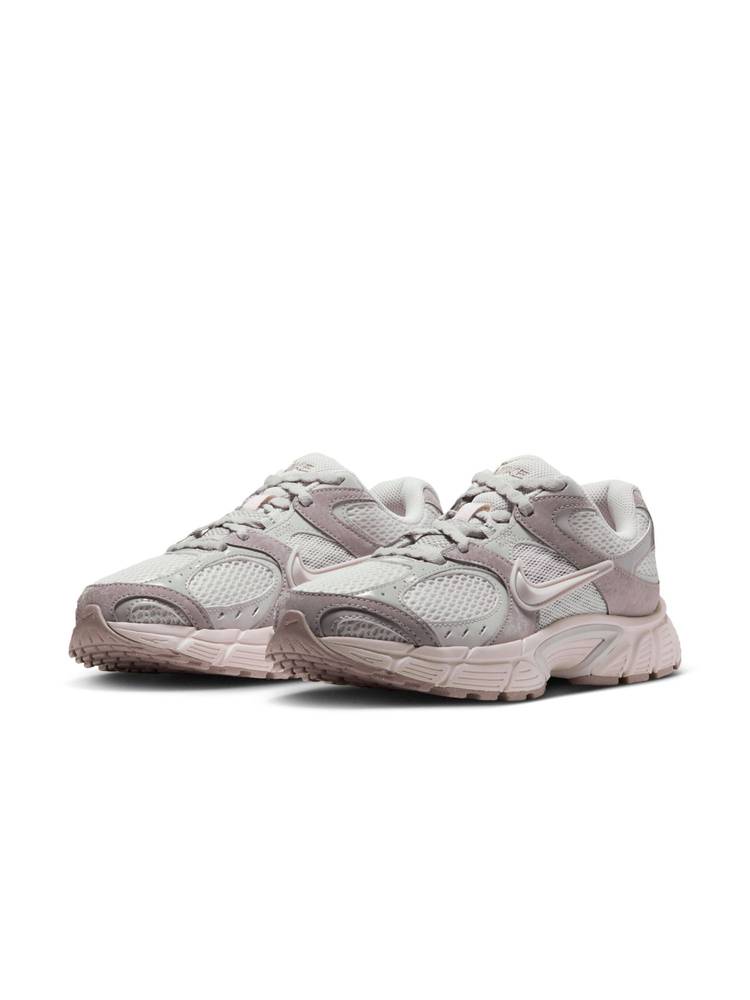 Nike Womens V5 RNR LX Sneakers-Green