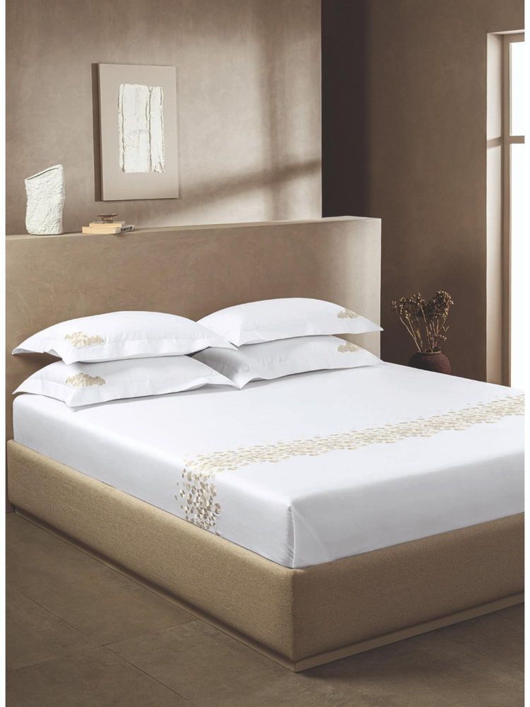 SANSAAR A D'DECOR BRAND LIVE CONSCIOUSLY Brilliant White Peyote King Bedsheet With 2 Pillow Covers-picture-16