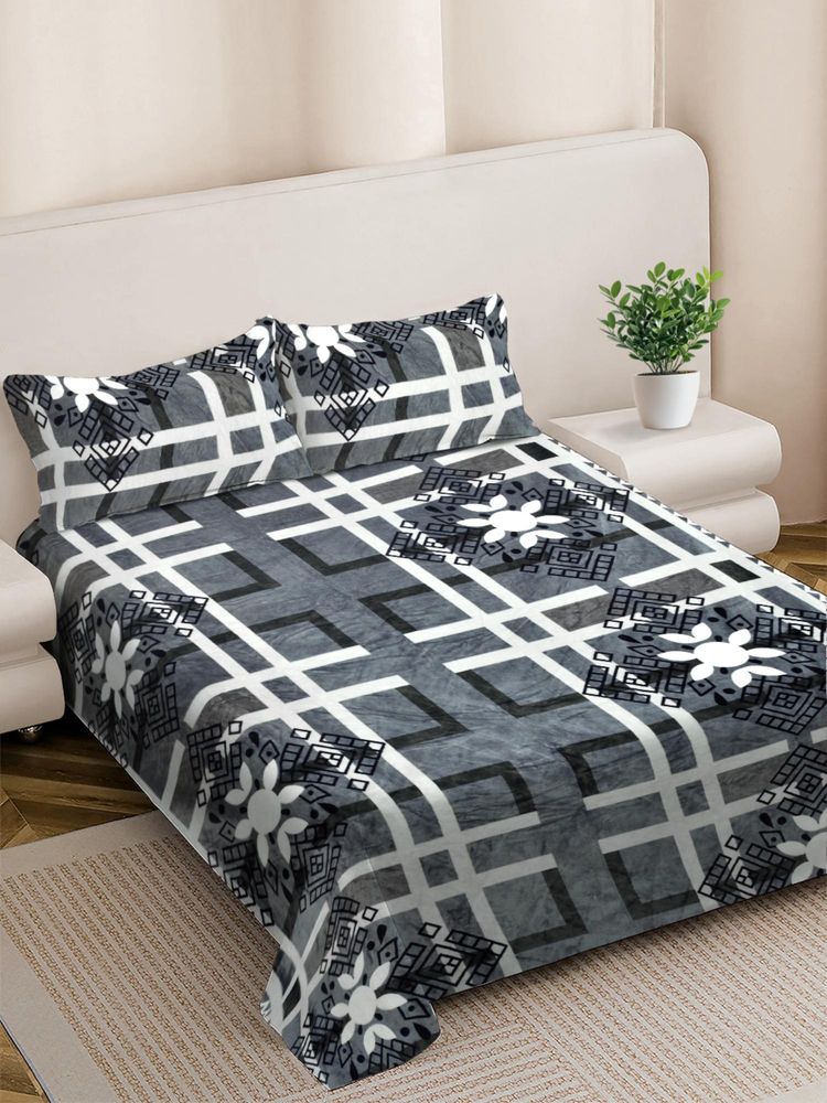 FABINALIV Multicolor Geometric Woollen King Size Double Bedsheet With 2 Pillow Covers-image-18