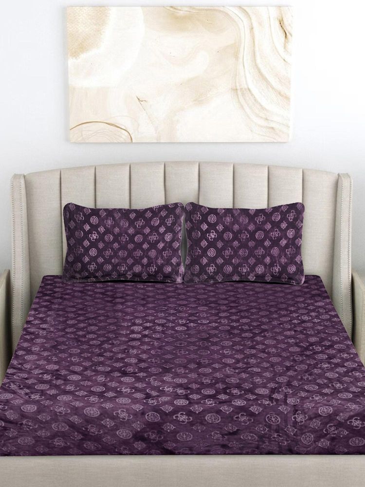 FABINALIV Raisin Purple Geometric Woollen Embossed King Fitted Bedsheet With 2 Pillow Covers-picture-12