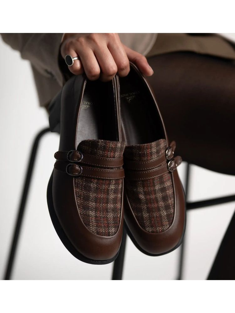 Coral Haze Deco Brown Loafers