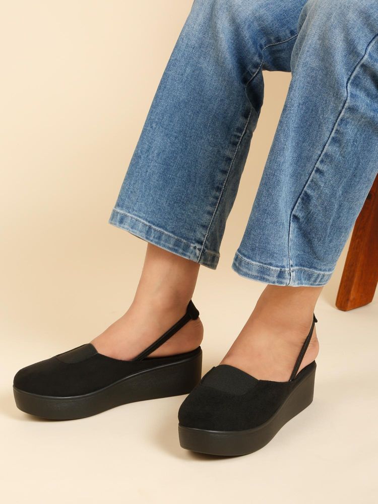 Flat n Heels Women Sandals-Black-image-22