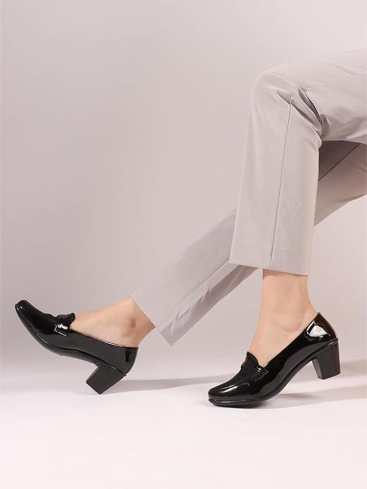 Dollphin Women Black Fashion Block Heel Loafers-image-28
