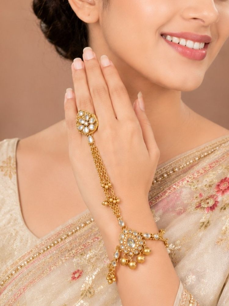 OOMPH Gold Ghungroo And Kundan Kashmiri Hathphool-picture-36