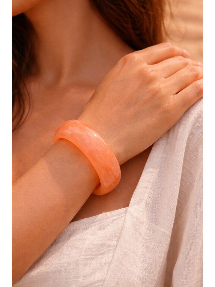 Niska Rasin Pink Square Shaped Bangle-picture-10