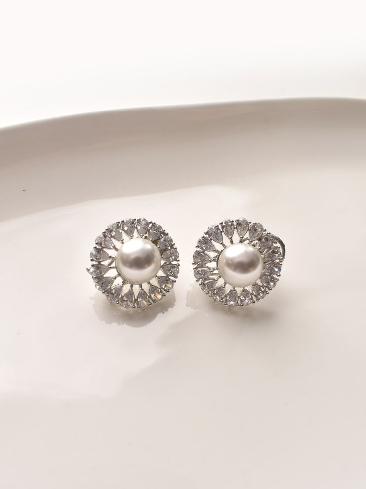 Peach Tassels White Ad Pearl-Like Centres Stylish Stone Stud Earrings-image-37