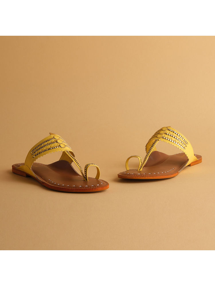 Eridani Anya Yellow Kolhapuri Flats-picture-12