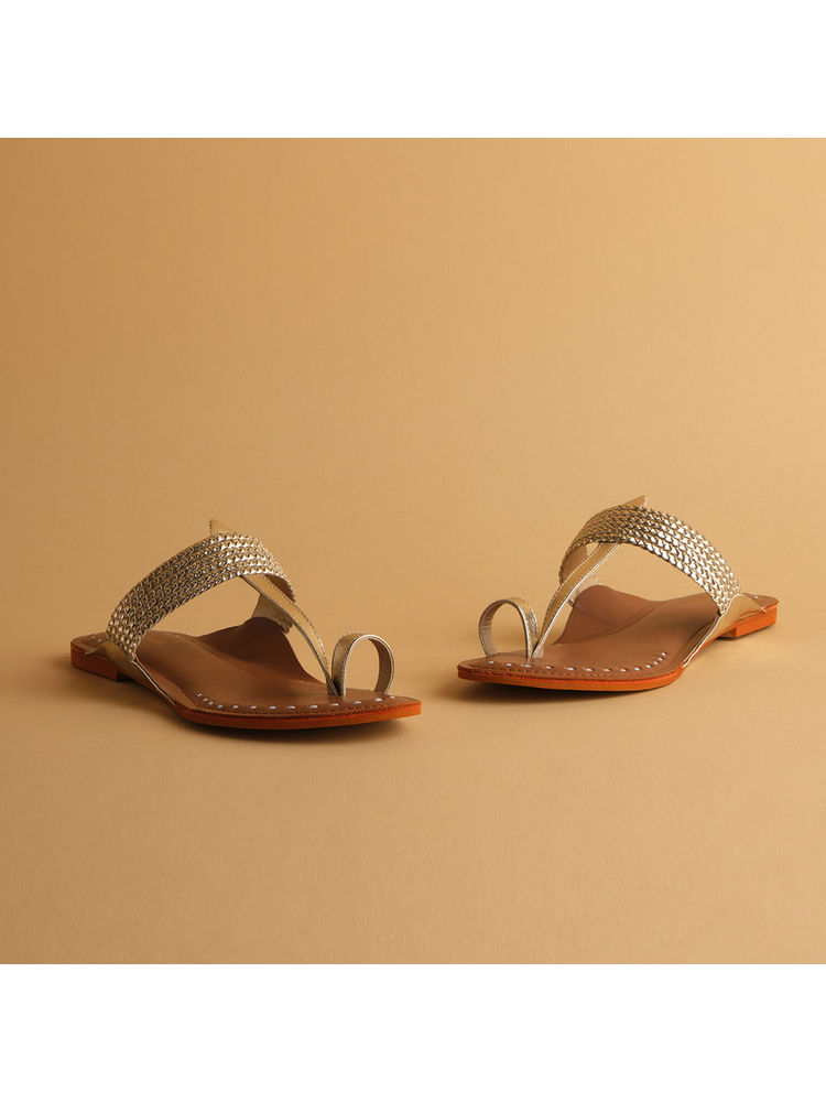 Eridani Eva Gold Kolhapuri Flats-picture-10