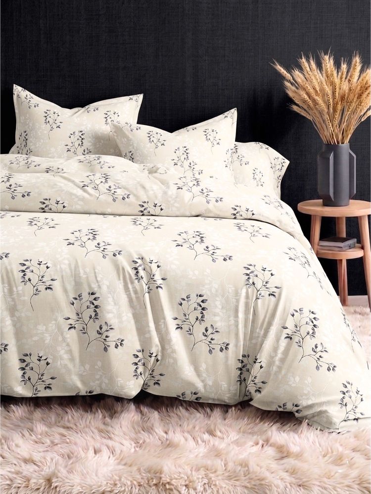 the White Moss Peach Sprig 210Tc Cotton Bedsheet with 2 Pillow Covers (King)-image-13