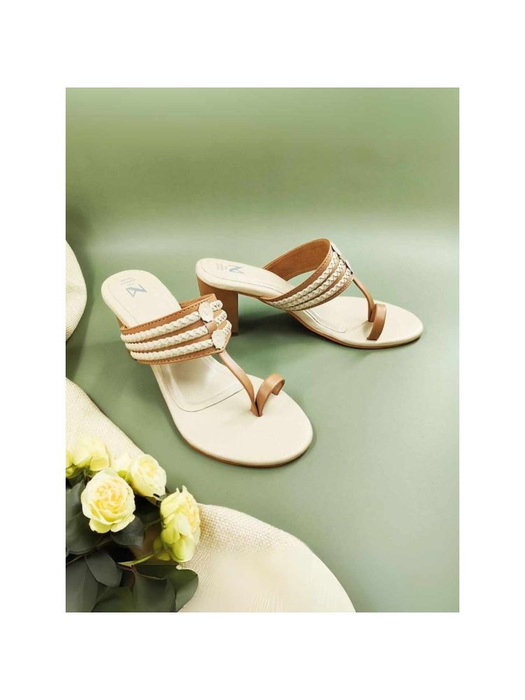 The Madras Trunk Women Kolhapuri Off White Heels-image-29