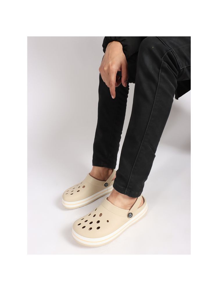Carlton London Women Beige Round Toe Clogs-picture-13