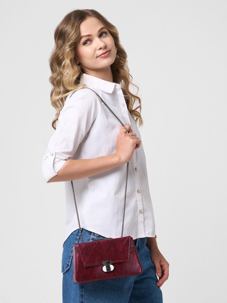 Caprese Women Kreyaa Cherry Burgundy Lacquer Medium Baguette Stylish Handbag-image-15