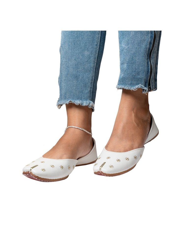 Korakari Womens Leather Juti-White