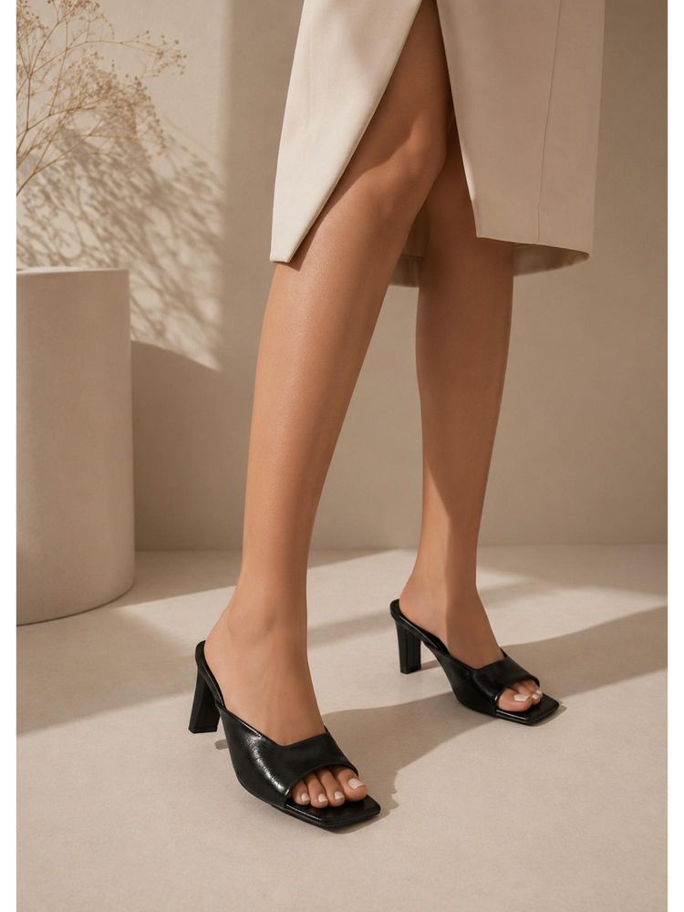 SCENTRA Black Synthetic Square Toe Resin Pair Of Heels-image-3