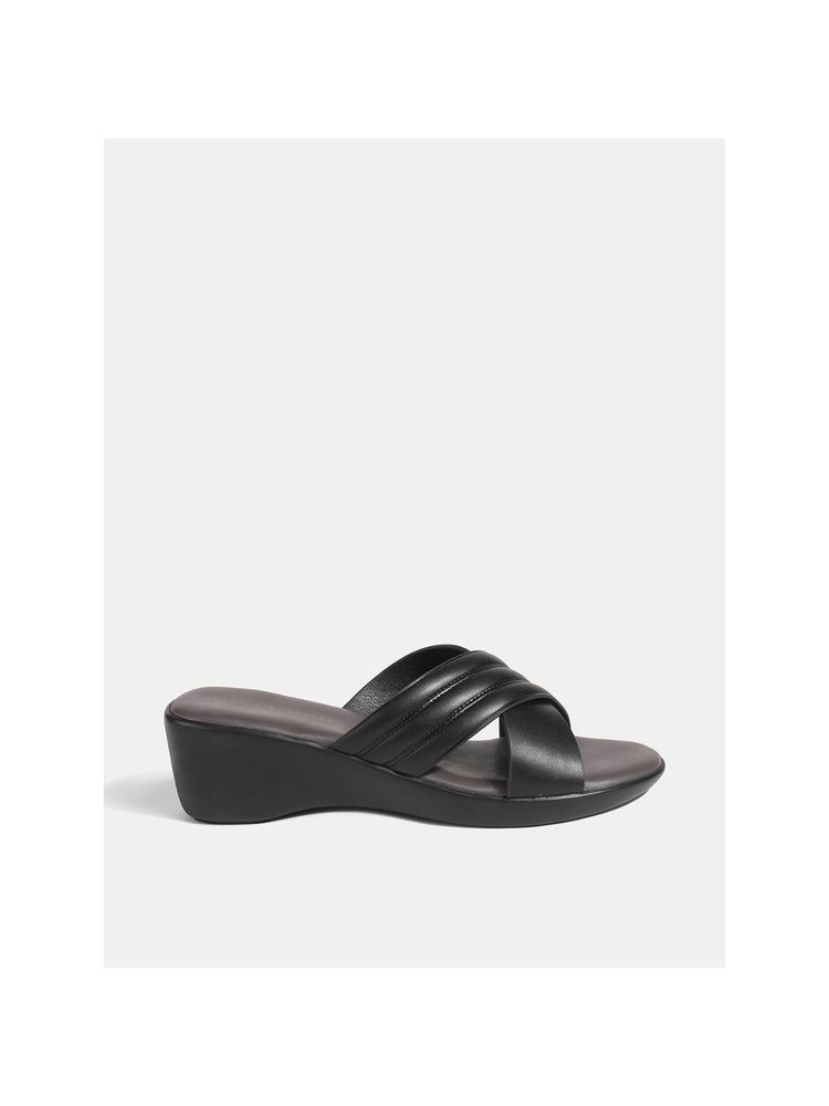 Lemon & Pepper Black Wedge Heels-picture-25