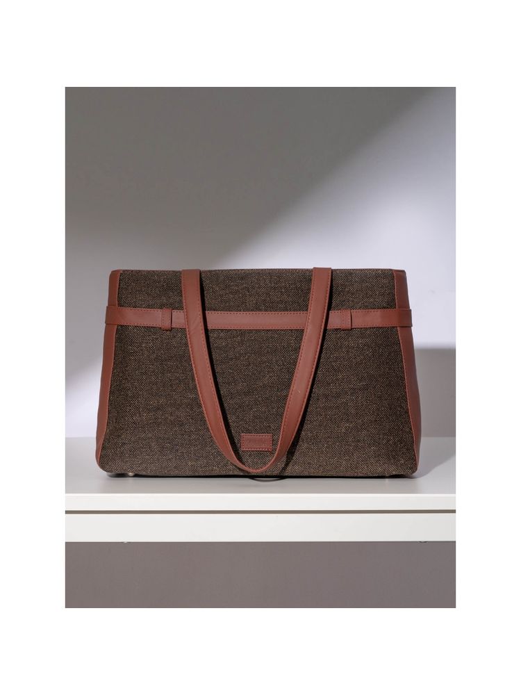 Zouk Women Brown Solid Shoulder Bag-picture-37