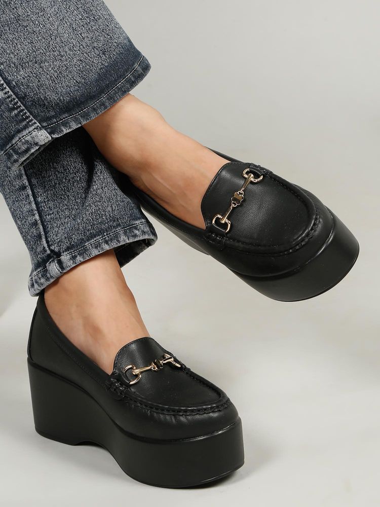 Flat n Heels Women Black Loafers-picture-9